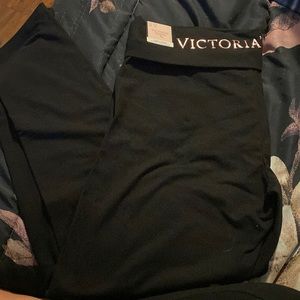 Victoria’s Secret incredible most loved legging capri